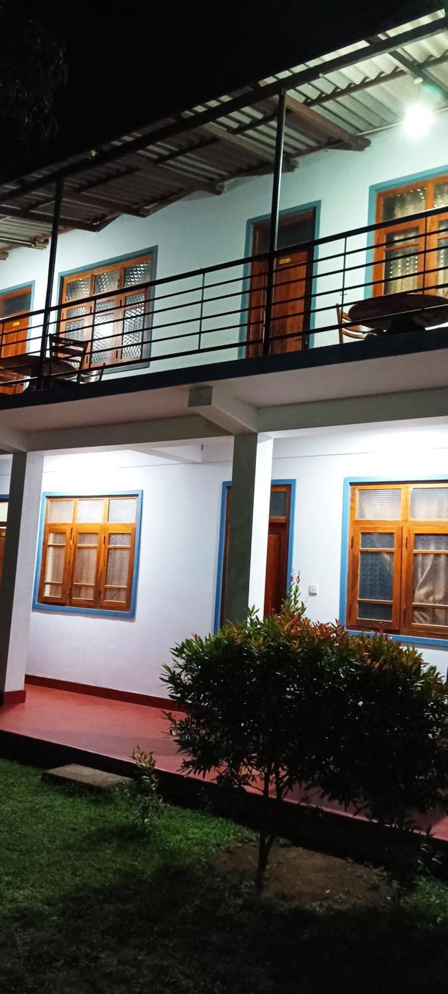 Parakum Rest Rooms Polonnaruwa Εξωτερικό φωτογραφία