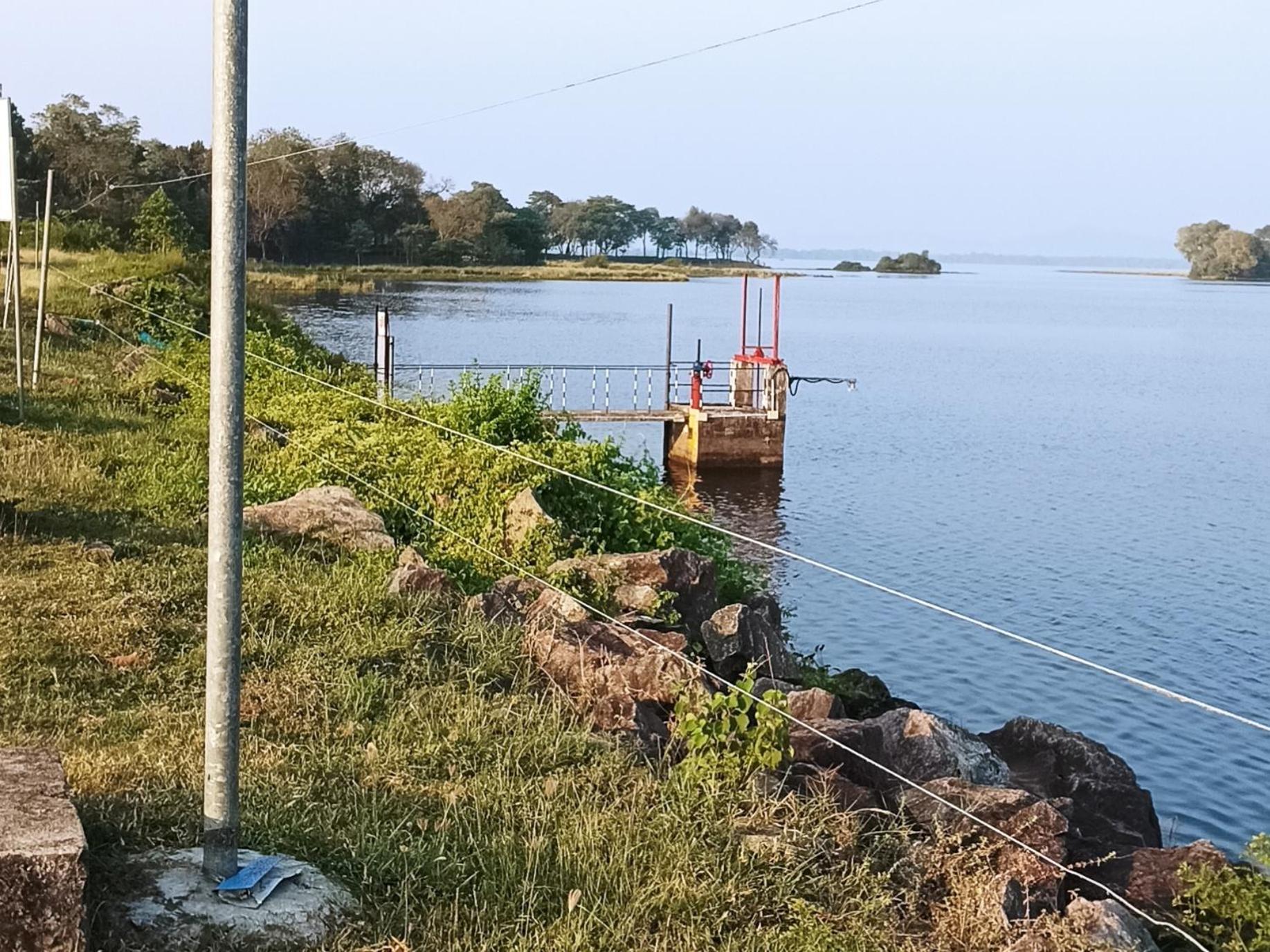 Parakum Rest Rooms Polonnaruwa Εξωτερικό φωτογραφία